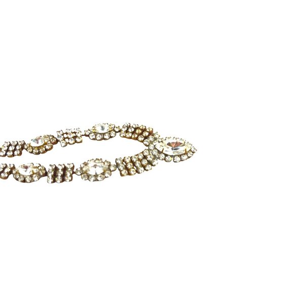 Vintage Rhinestone V-Shaped Necklace With Box Clasp Closure & Clear Stones - Picture 2 of 5